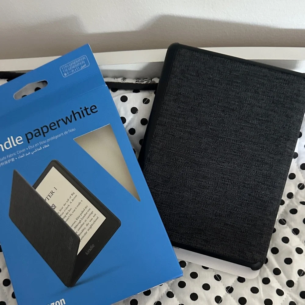 Amazon Kindle black fabric cover for kindle paper white